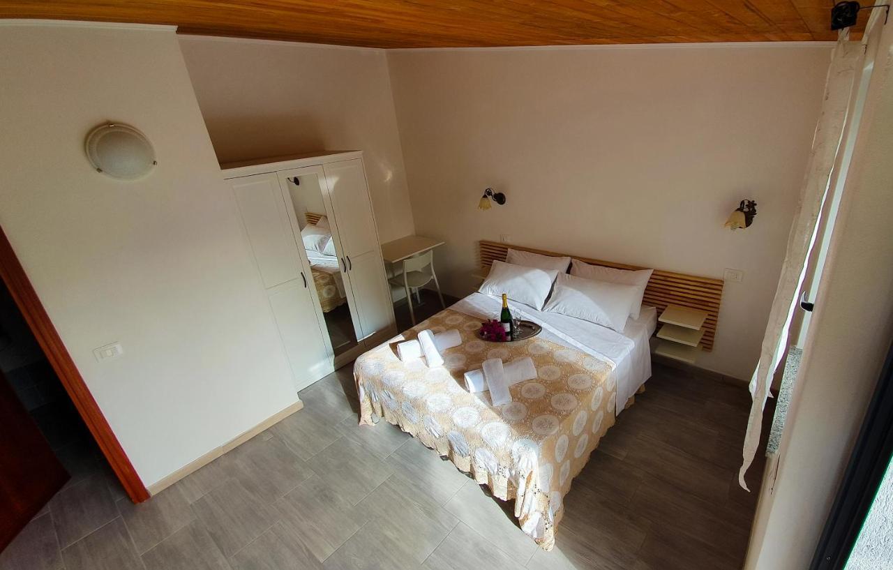 Locanda Adele Parghelia Exteriör bild